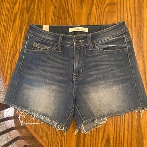Women’s KanCan shorts